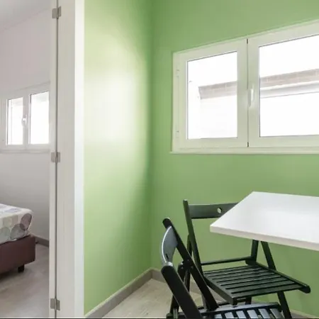 Apartamento Garcia 28 Apartments *